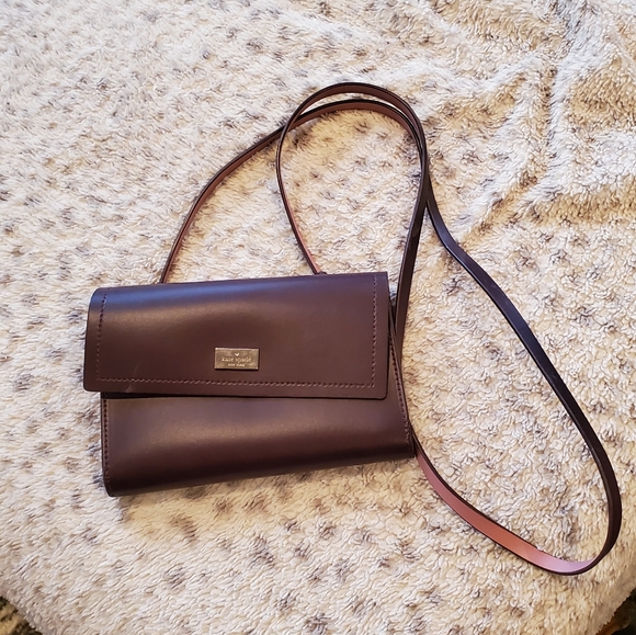 Purse/Wallet - Picture 1 of 4